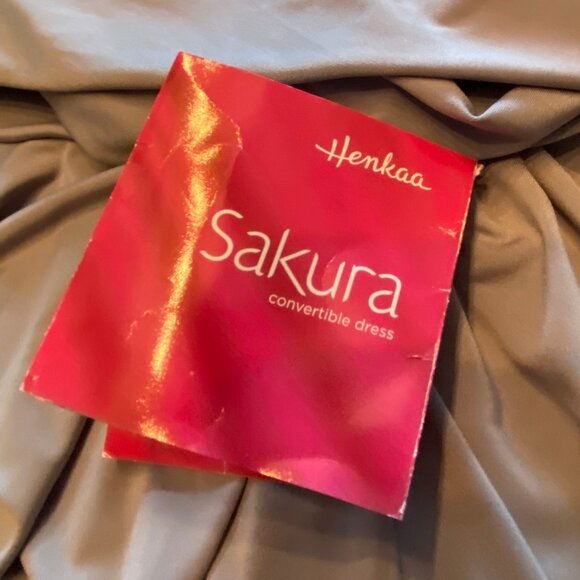 Sakura Midi - Convertible Semi-Formal Dress by Henkaa (plus) - Picture 5 of 8